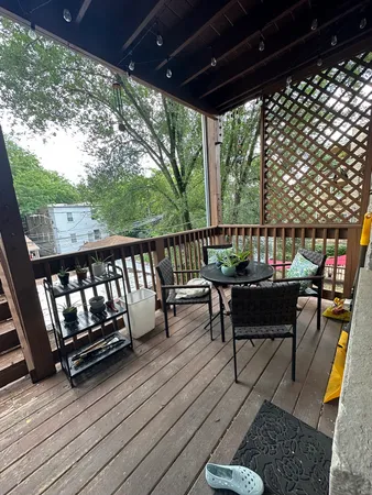 $3,300 | 6341 North Wayne Avenue, Unit 2S, Chicago, IL 60660