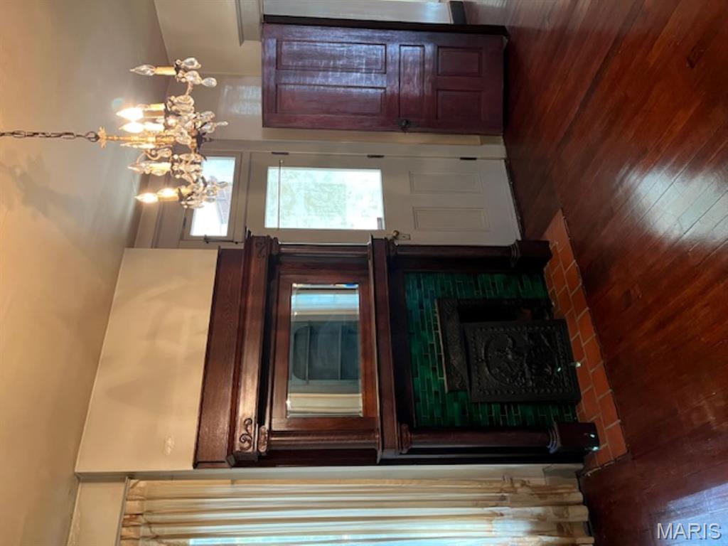 1215 Union Street Alton, IL 62002 - Photo 3 of 8