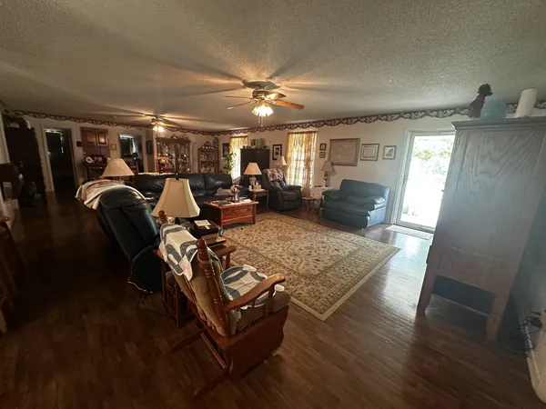 $365,000 | 91 Lambs Ferry Road, Loretto, TN 38469