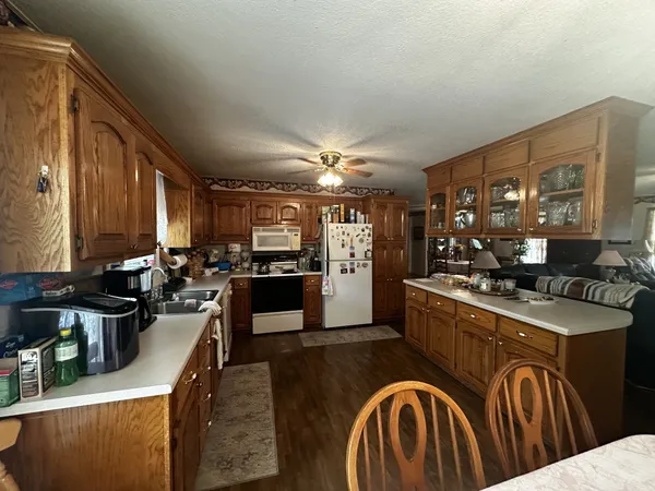 $365,000 | 91 Lambs Ferry Road, Loretto, TN 38469