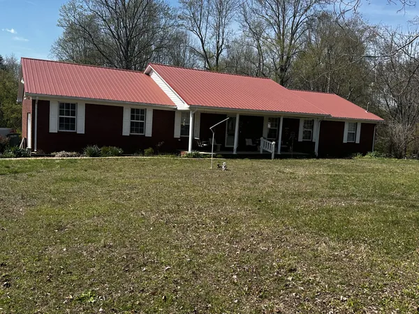 $365,000 | 91 Lambs Ferry Road, Loretto, TN 38469