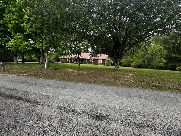 $365,000 | 91 Lambs Ferry Road, Loretto, TN 38469