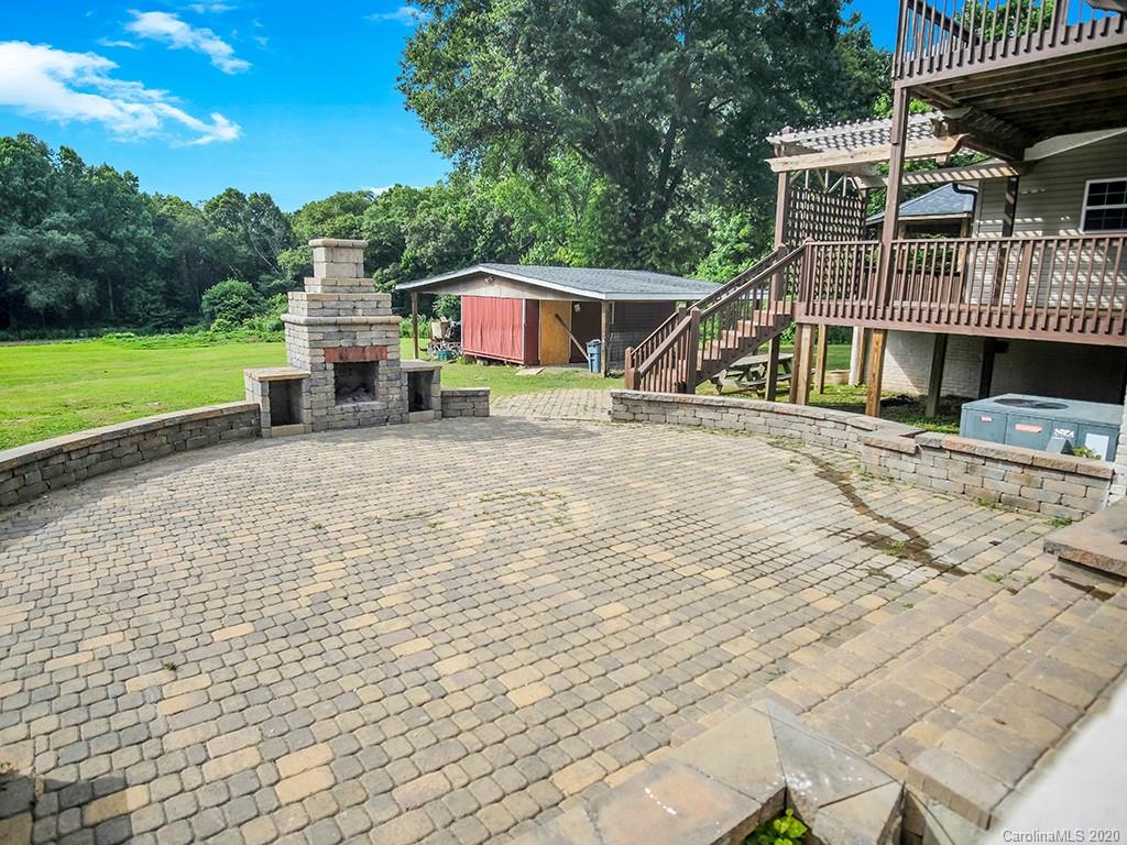 815 Philadelphia Church Road Dallas, NC 28034 - Photo 32 of 39 Gallery Image 32