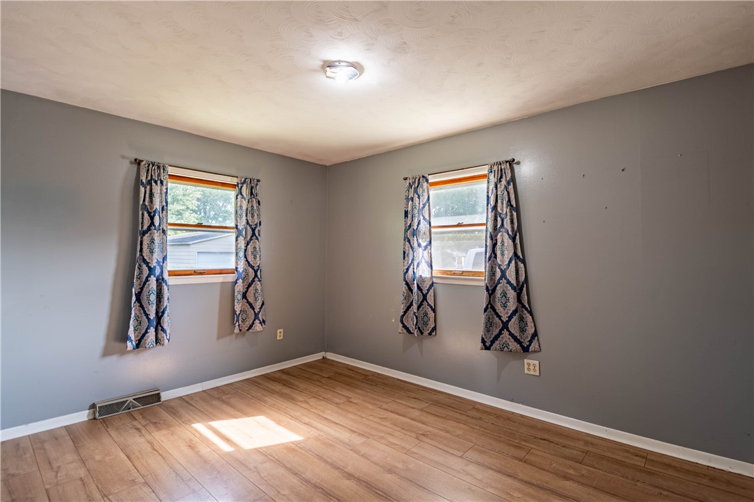 4658 Hayden Drive Decatur, IL 62521 - Photo 12 of 19