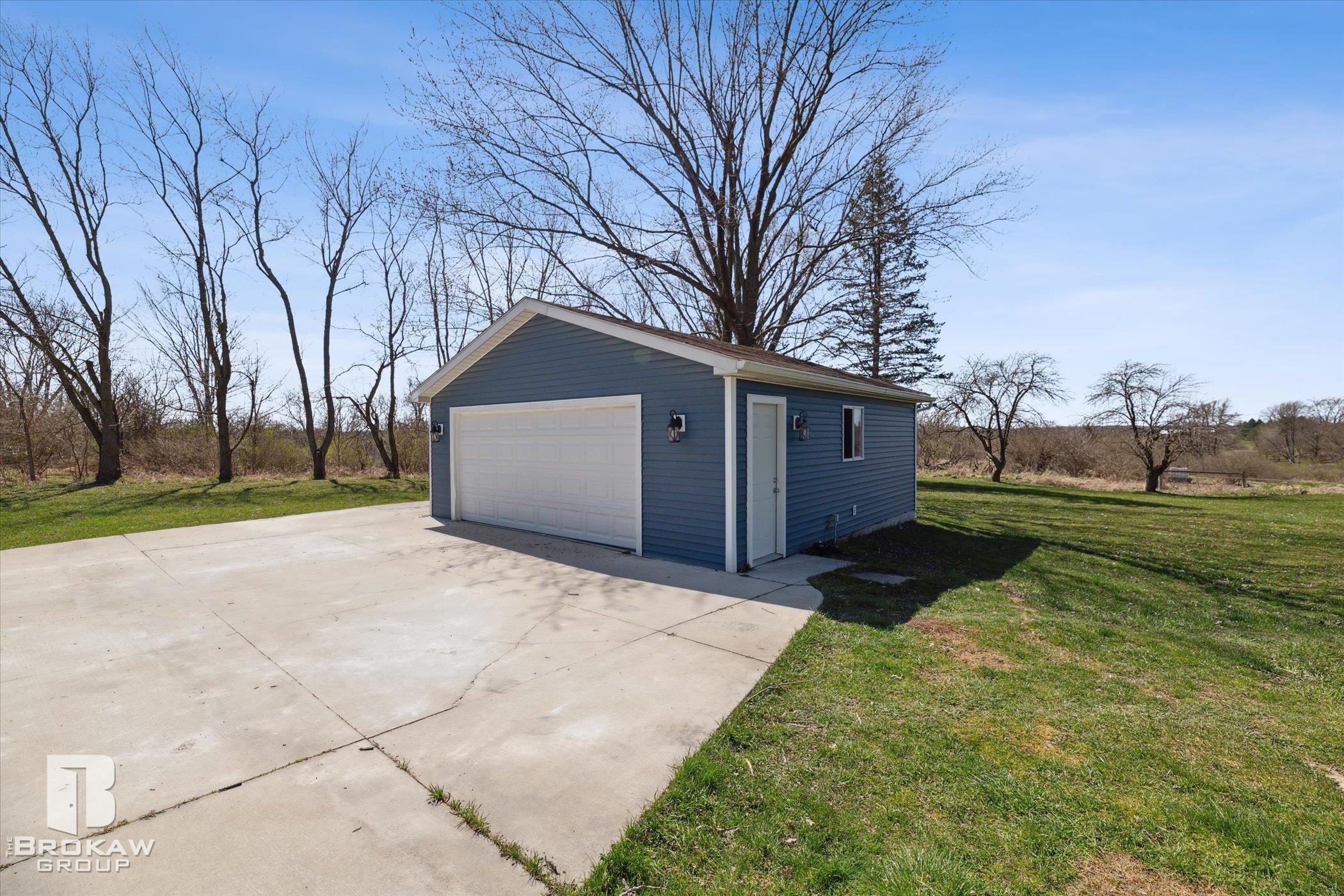 2202 South Washburn Road Davison, MI 48423 - Photo 51 of 57