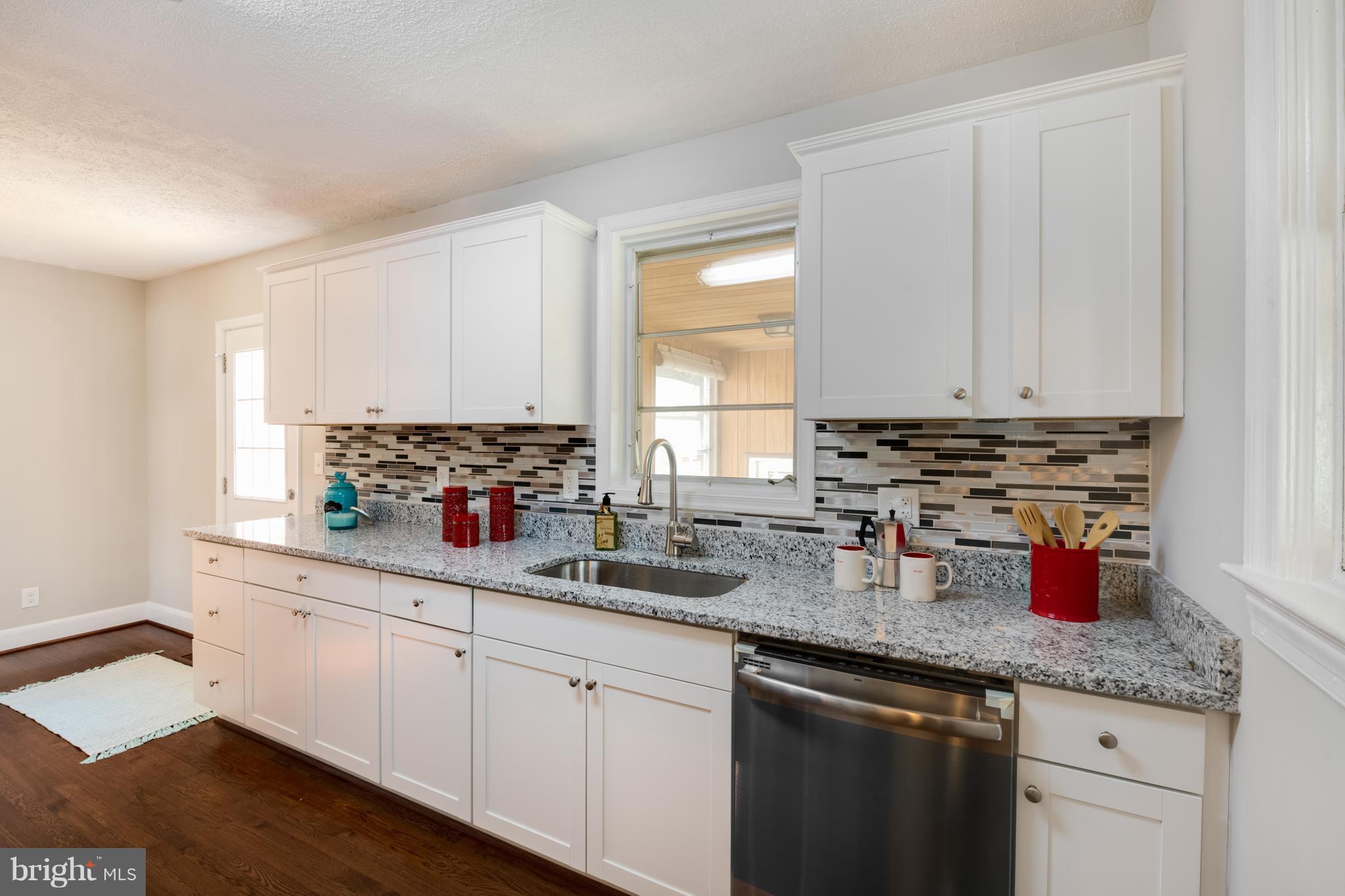216 Homewood Road Linthicum Heights, MD 21090 - Photo 11 of 29 Kitchen