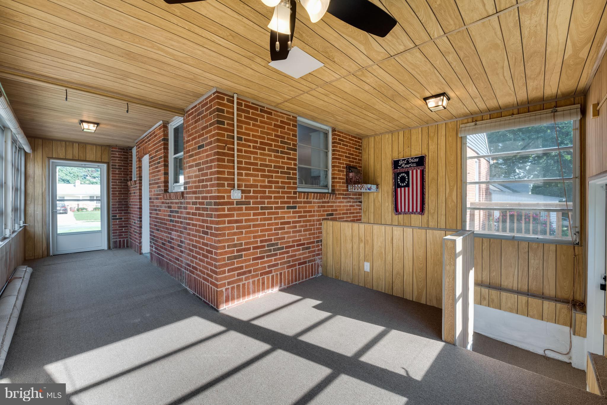216 Homewood Road Linthicum Heights, MD 21090 - Photo 27 of 29 3 Seasons Room