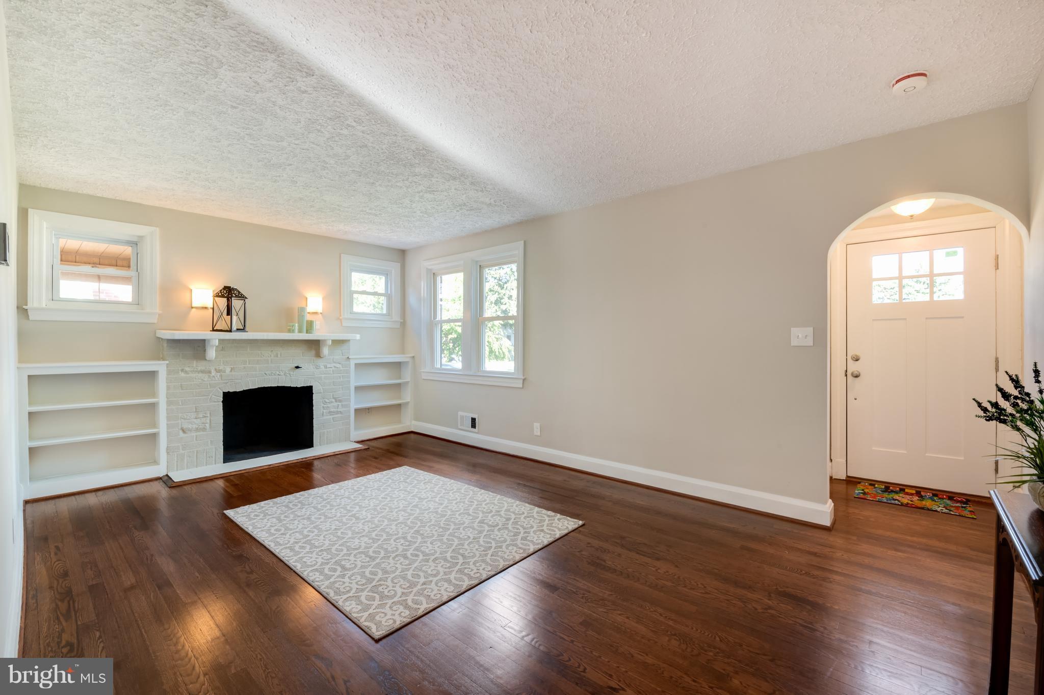 216 Homewood Road Linthicum Heights, MD 21090 - Photo 6 of 29 Family Room