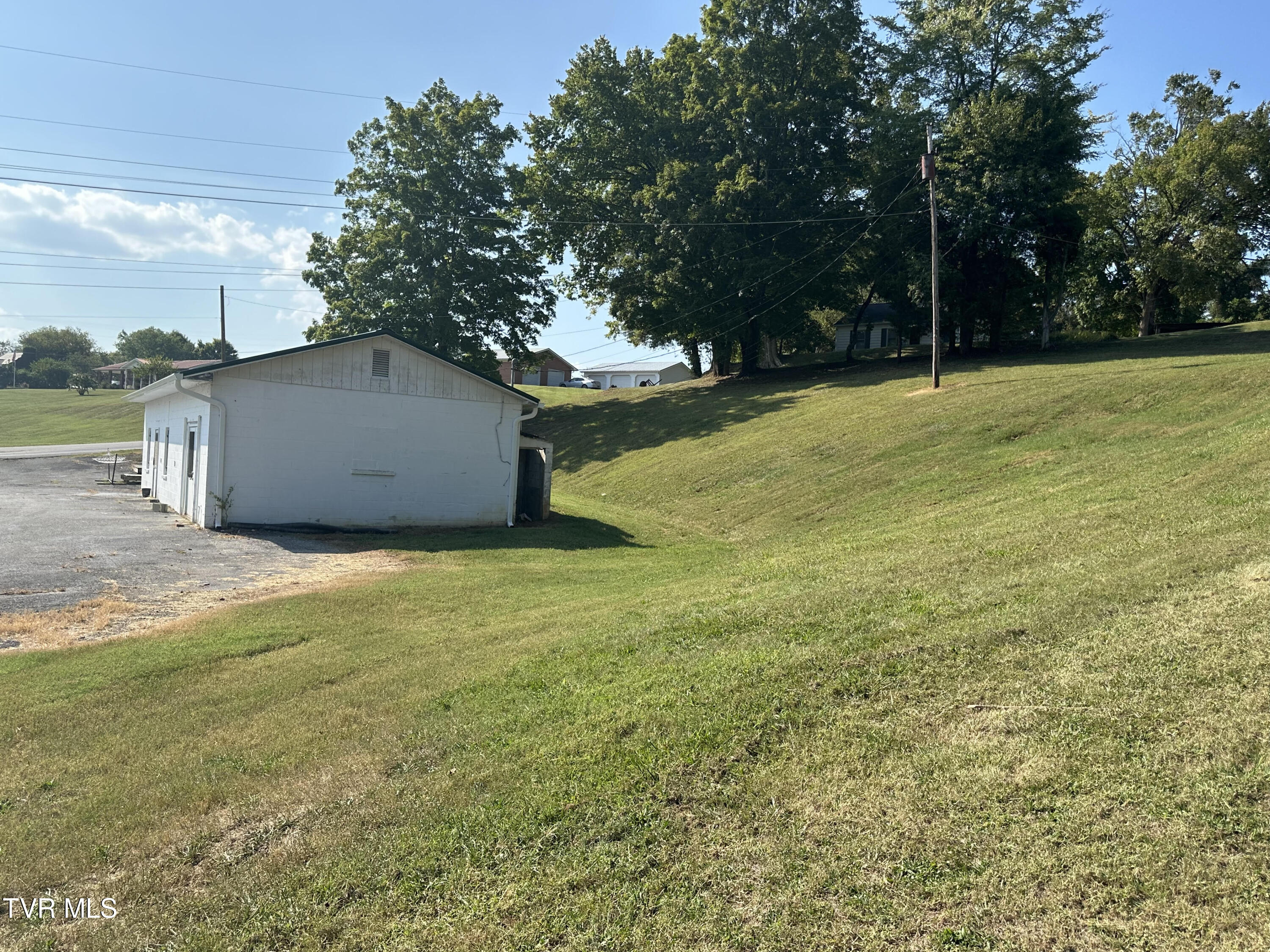 458 Marble Hall Road Rogersville, TN 37857 - Photo 3 of 11 MHR 8
