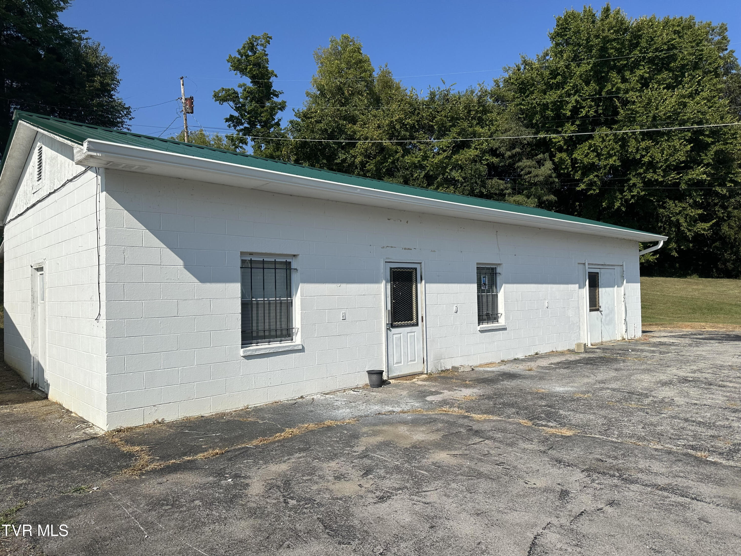 458 Marble Hall Road Rogersville, TN 37857 - Photo 5 of 11 MHR 12