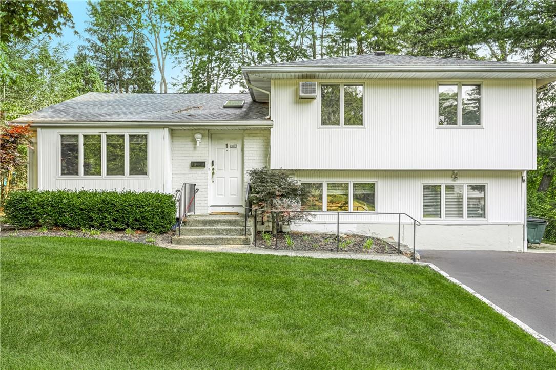 1 Sutton Road Monsey, NY 10952 - Photo 1 of 1 Front View