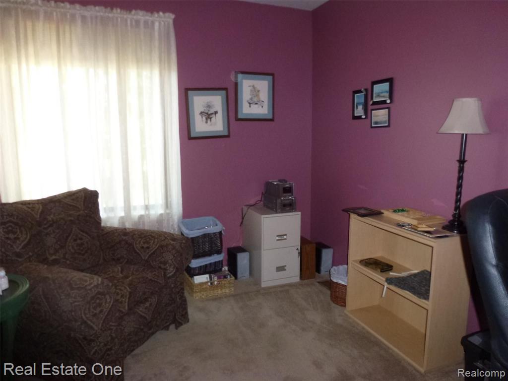 570 Tennyson, Unit 78 Rochester Hills, MI 48307 - Photo 27 of 35