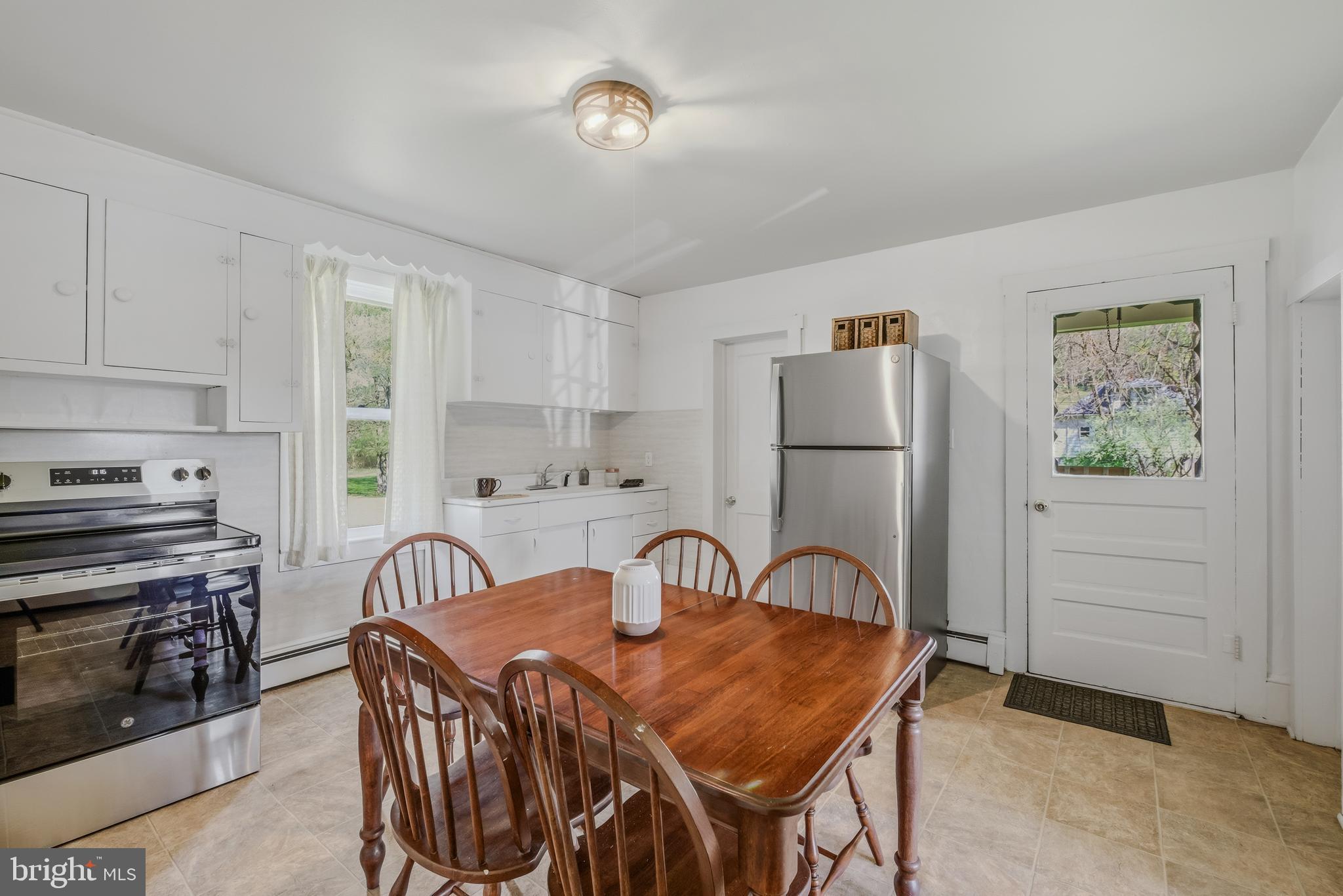 15 Myers Road Berkeley Springs, WV 25411 - Photo 11 of 27