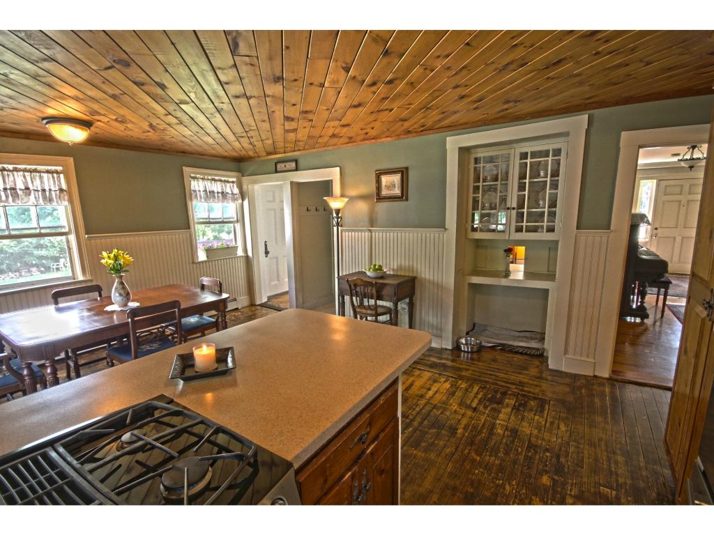 48 Old Rockingham Road Salem, NH 03079 - Photo 14 of 35 Gallery Image 14