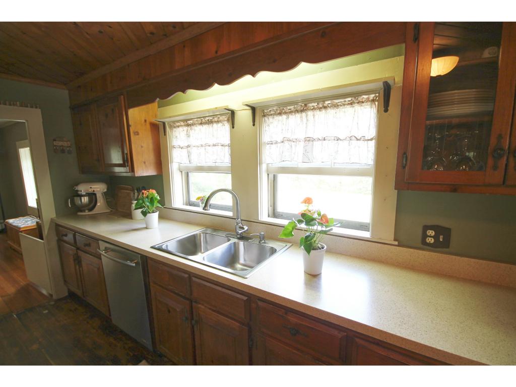 48 Old Rockingham Road Salem, NH 03079 - Photo 15 of 35 Gallery Image 15