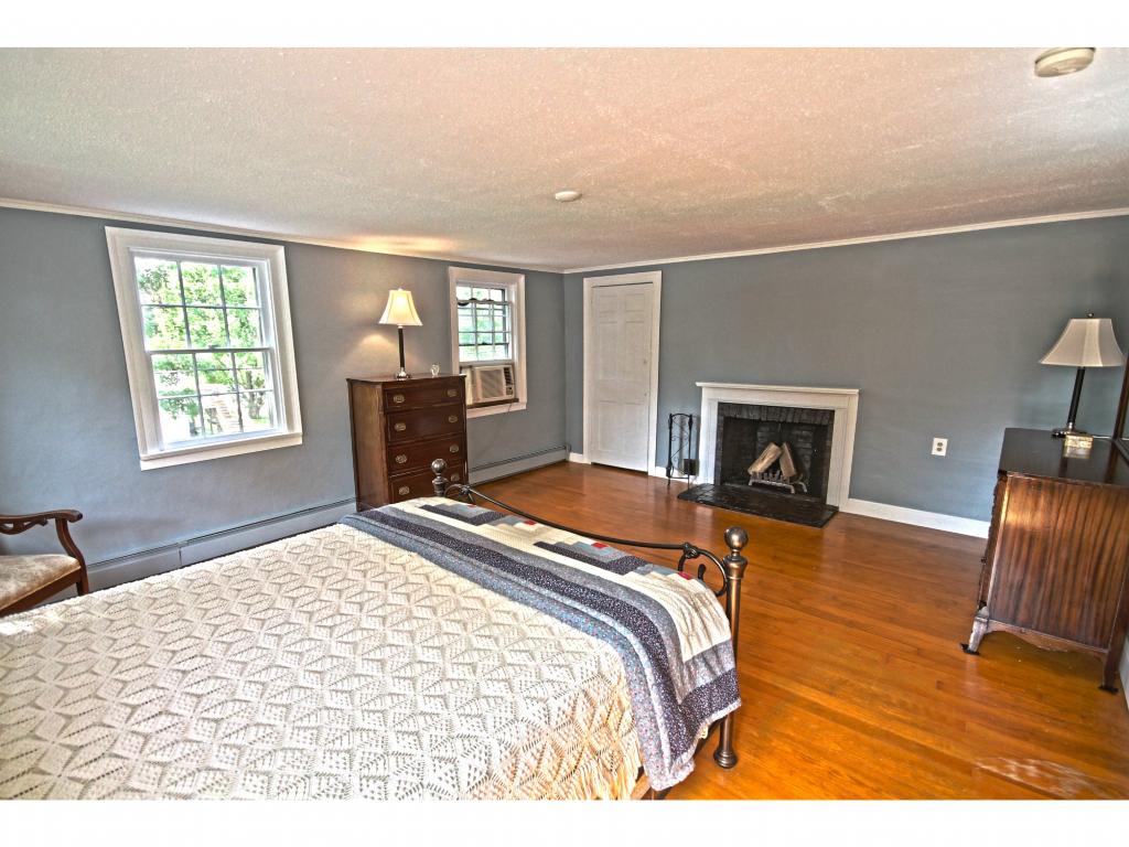 48 Old Rockingham Road Salem, NH 03079 - Photo 19 of 35 Gallery Image 19