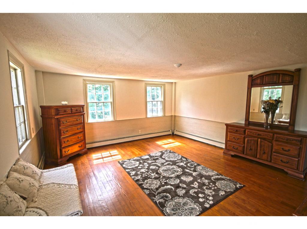 48 Old Rockingham Road Salem, NH 03079 - Photo 20 of 35 Gallery Image 20