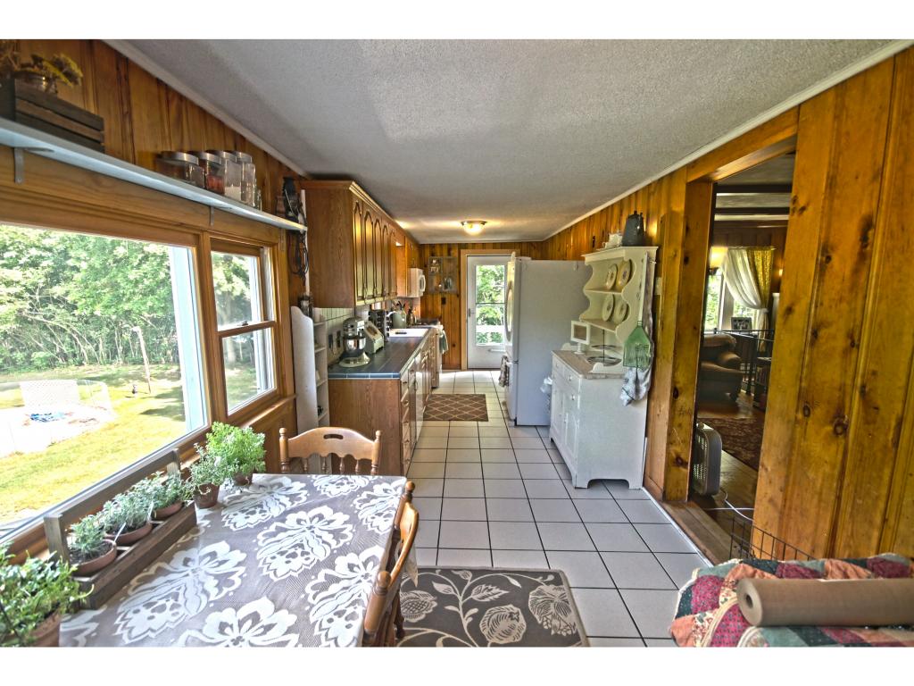 48 Old Rockingham Road Salem, NH 03079 - Photo 27 of 35 Gallery Image 27