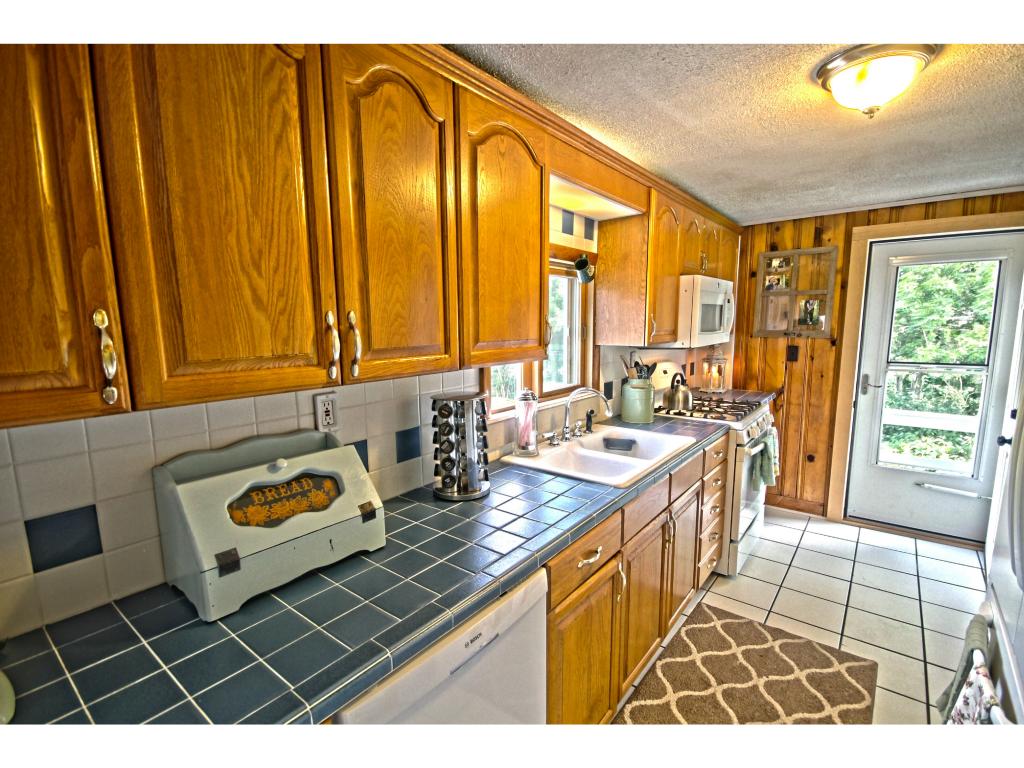 48 Old Rockingham Road Salem, NH 03079 - Photo 28 of 35 Gallery Image 28