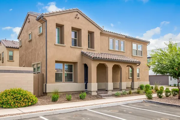 $2,750 | 1667 South Wallrade Lane, Gilbert, AZ 85295