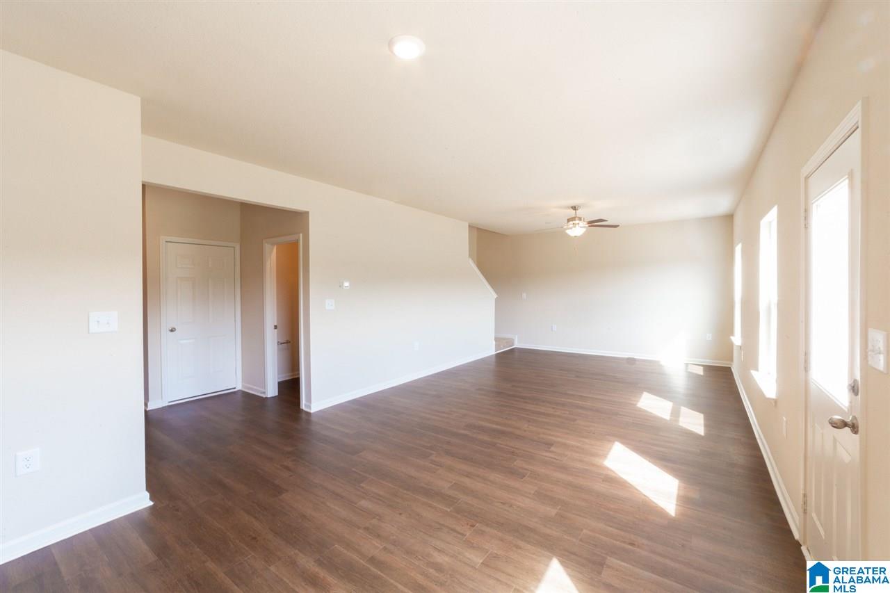 135 Clover Lane Springville, AL 35146 - Photo 3 of 9