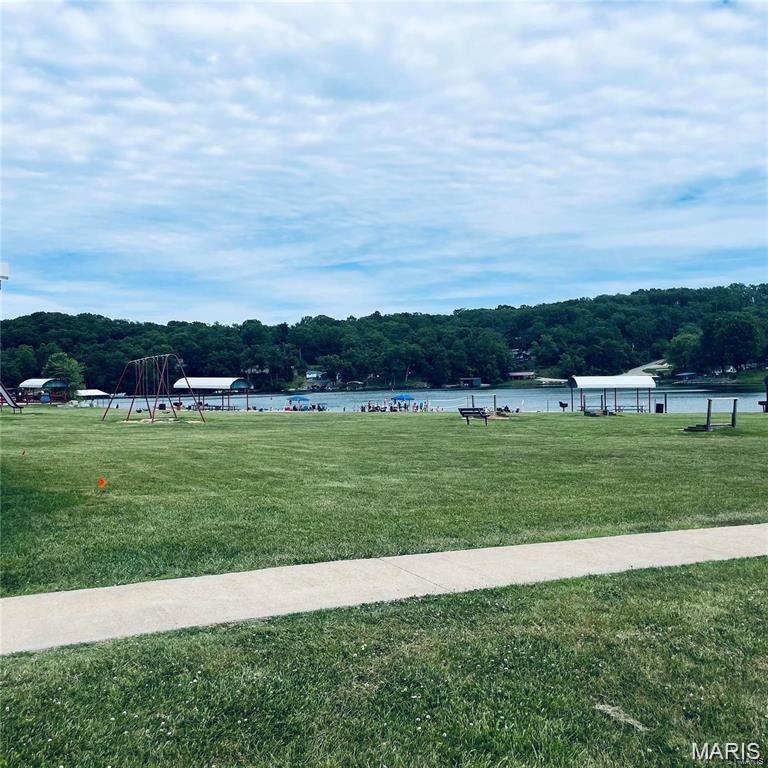 8875 Victoria French Village, MO 63036 - Photo 11 of 19