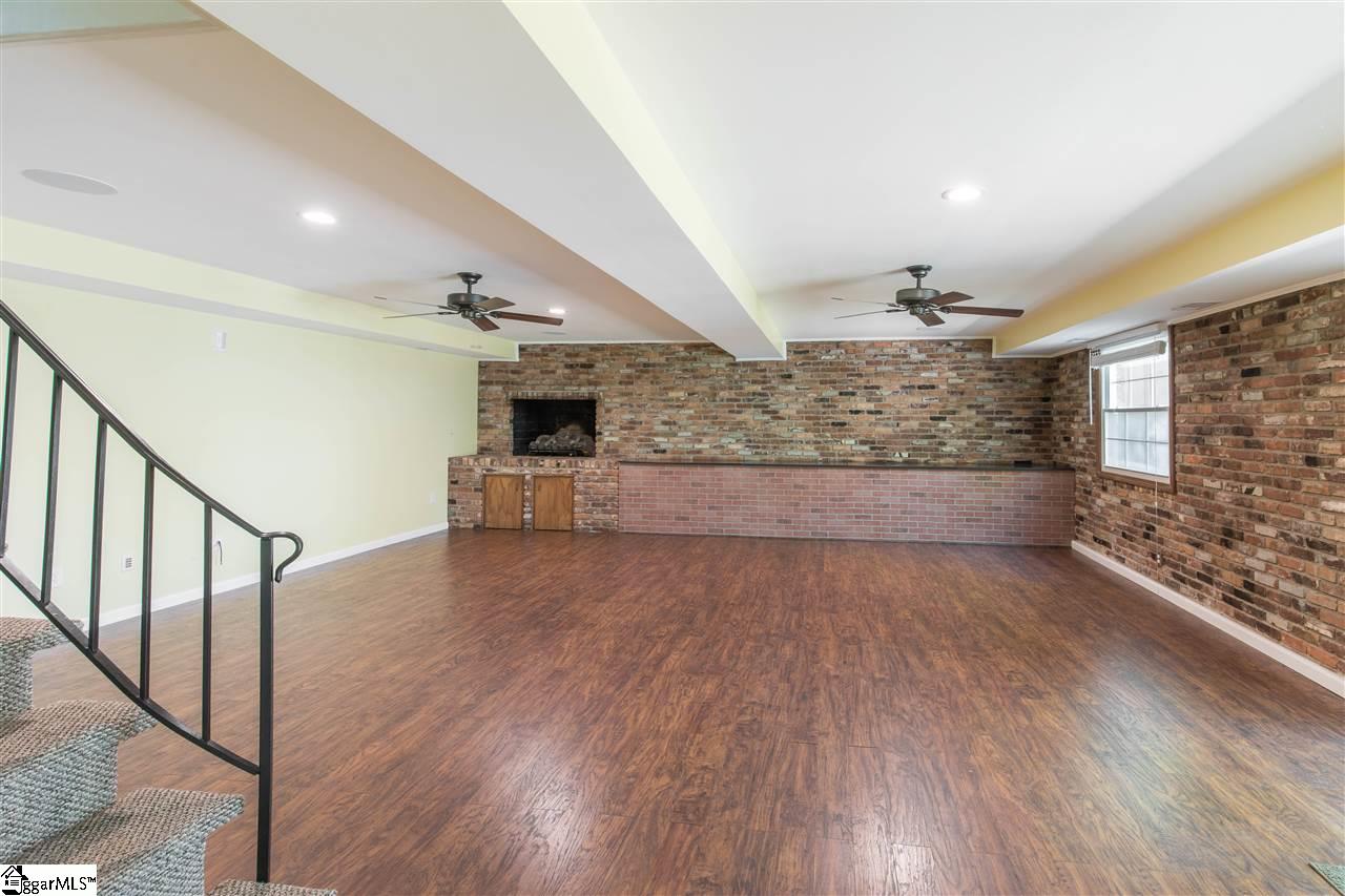 510 Wembley Road Greenville, SC 29607 - Photo 17 of 28 Gallery Image 17