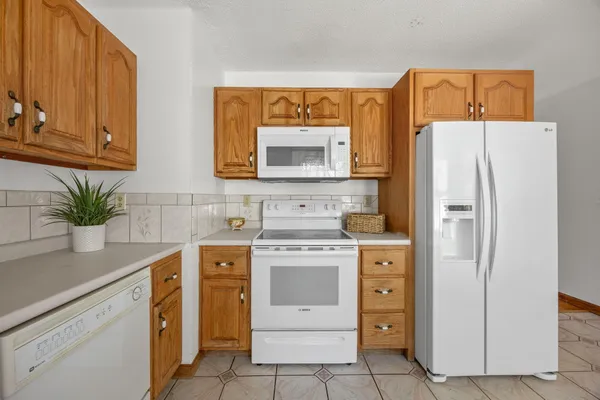 $599,000 | 74 Grace Court, East Falmouth, MA 02536