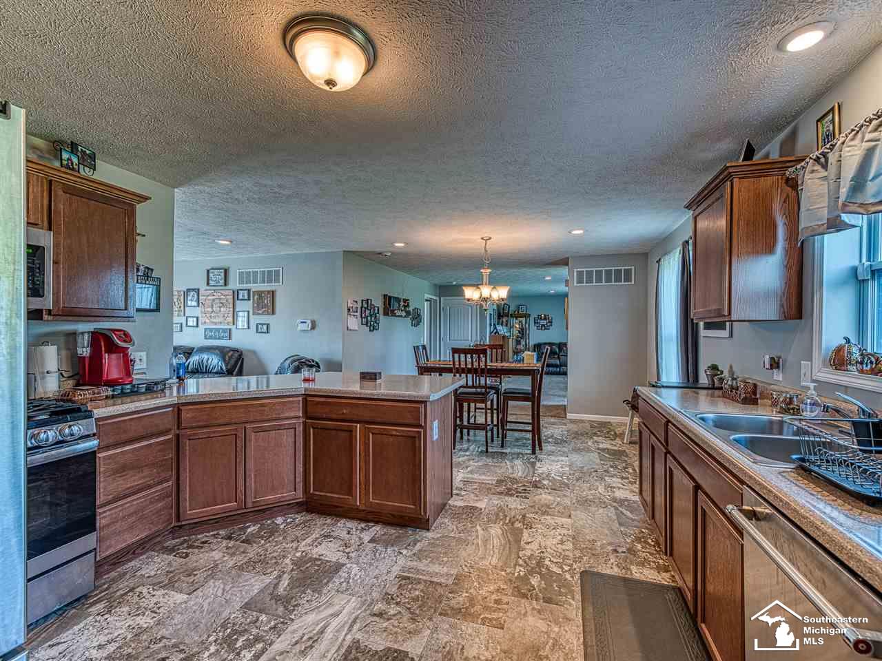 9531 Raisin Street Maybee, MI 48159 - Photo 2 of 24 Gallery Image 2