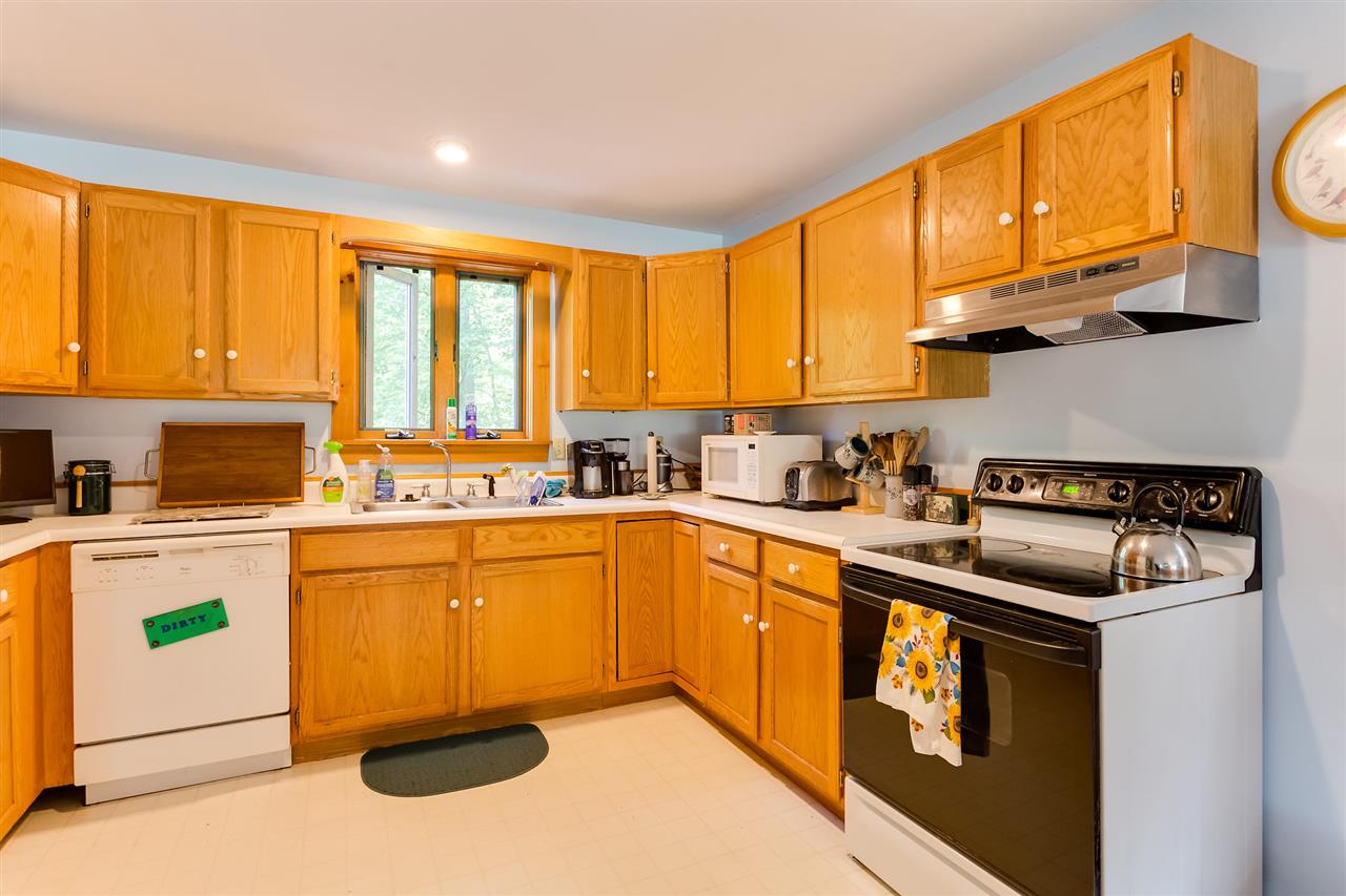 74 Ledgeview Drive Rochester, NH 03839 - Photo 25 of 40
