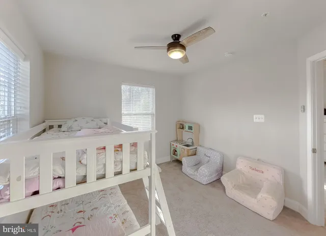 $2,900 | 23856 Myrtle Glen Way, California, MD 20619