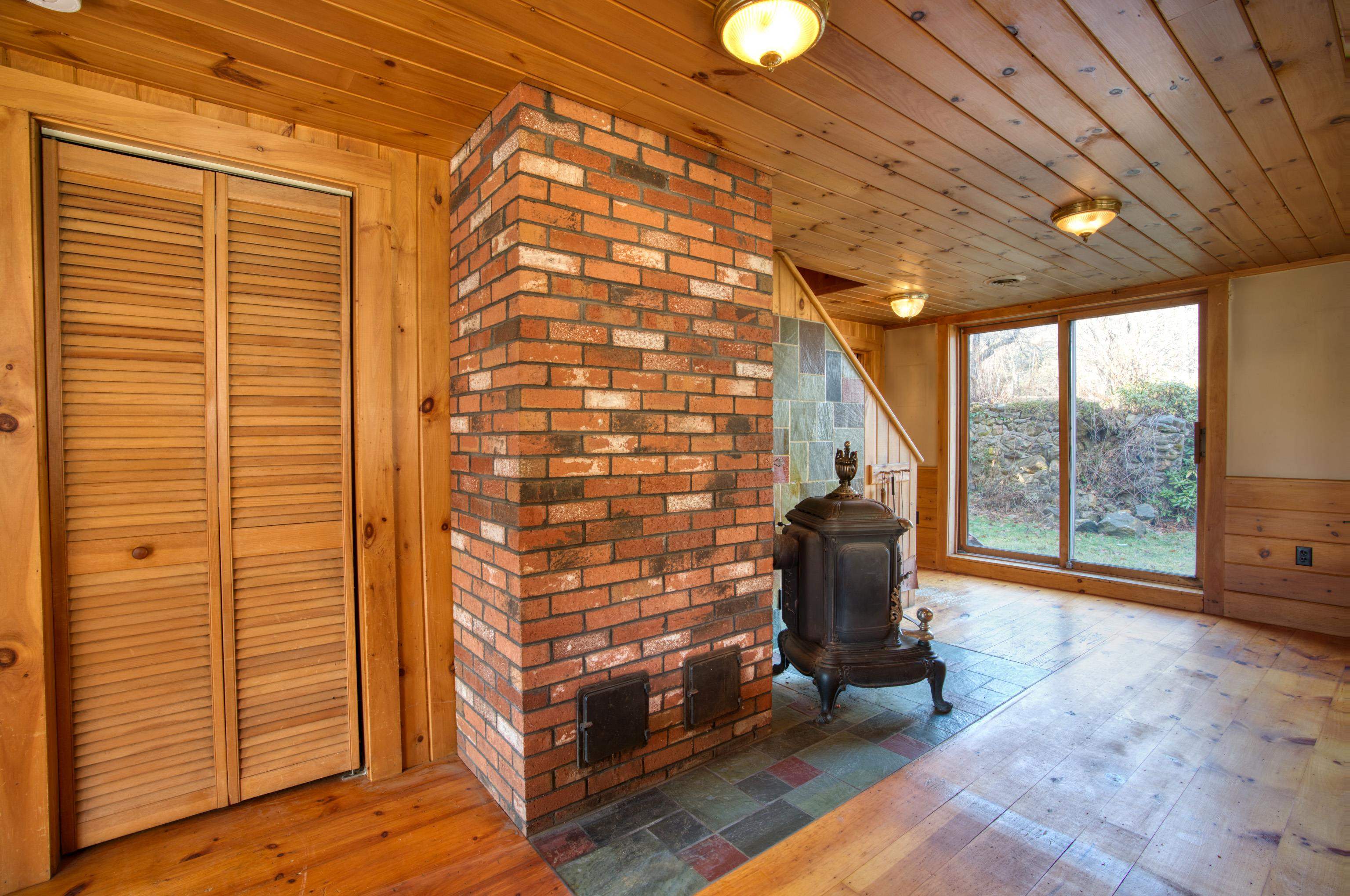 198 Abel Road Rindge, NH 03461 - Photo 11 of 21