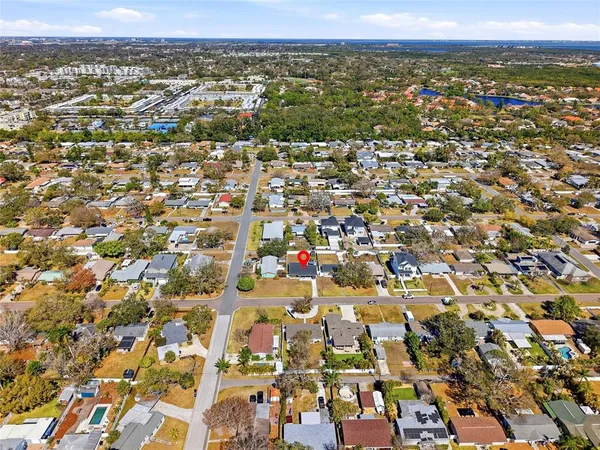 $4,000 | 411 42nd Avenue Northeast, St. Petersburg, FL 33703