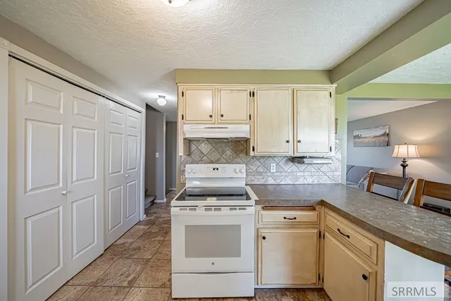 $389,000 | 14 North 470 West, Blackfoot, ID 83221