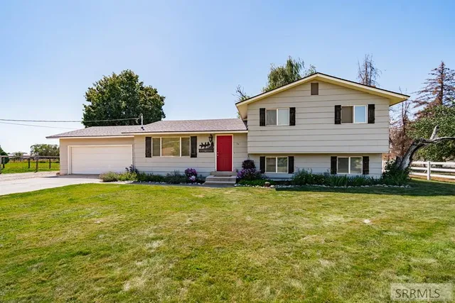 $389,000 | 14 North 470 West, Blackfoot, ID 83221