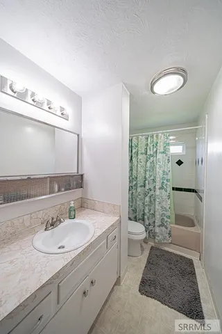 $389,000 | 14 North 470 West, Blackfoot, ID 83221