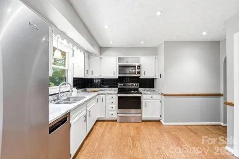 $555,000 | 337 Woody Lane, Asheville, NC 28804
