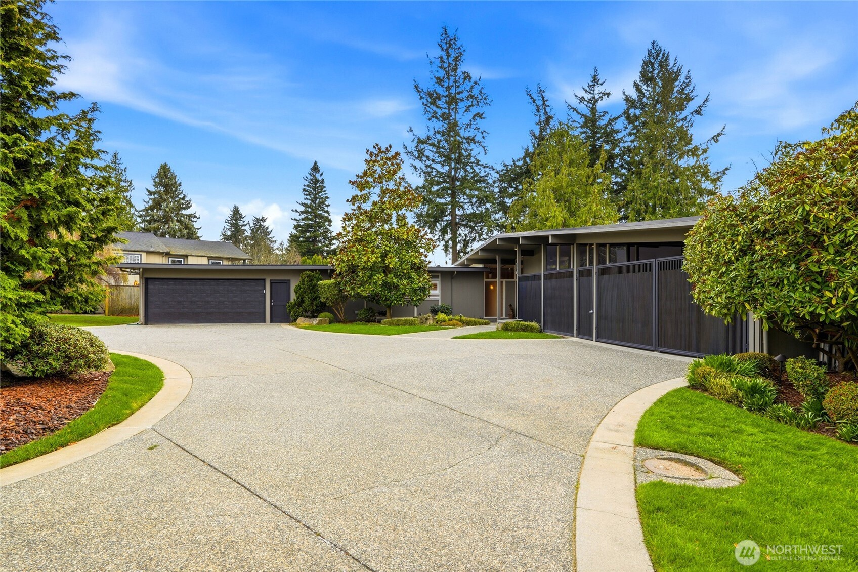 316 Heather Road Everett, WA 98203 - Photo 6 of 40