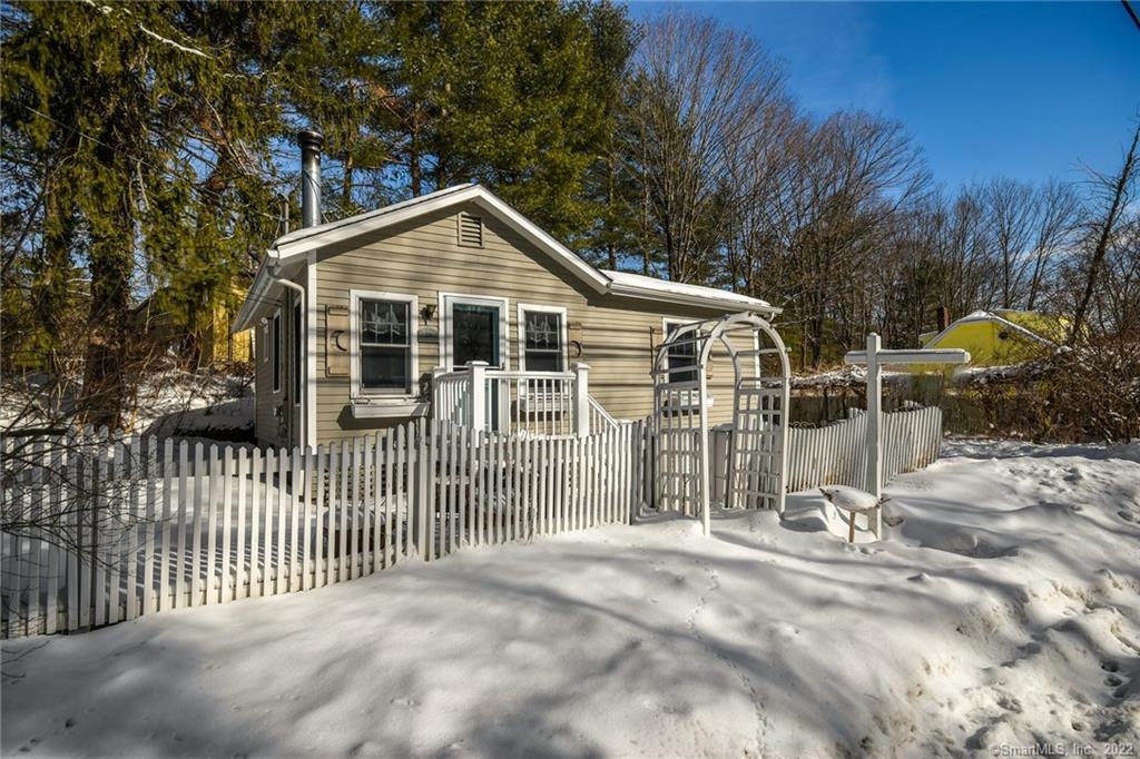 18 Florida Road Ridgefield, CT 06877 - Photo 1 of 1 Front Exterior with Charming Fence.