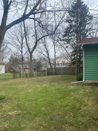 $469,900 | 6013 Ridgeway Drive, Woodridge, IL 60517