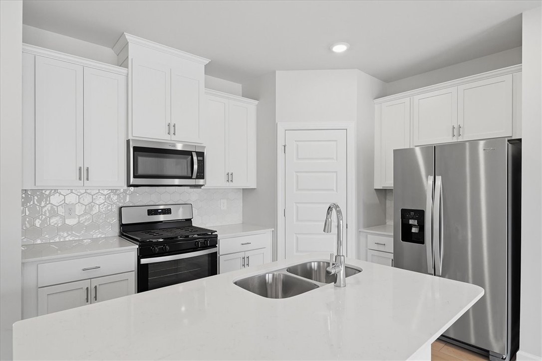 127 Kerwin Court Woodruff, SC 29388 - Photo 14 of 33