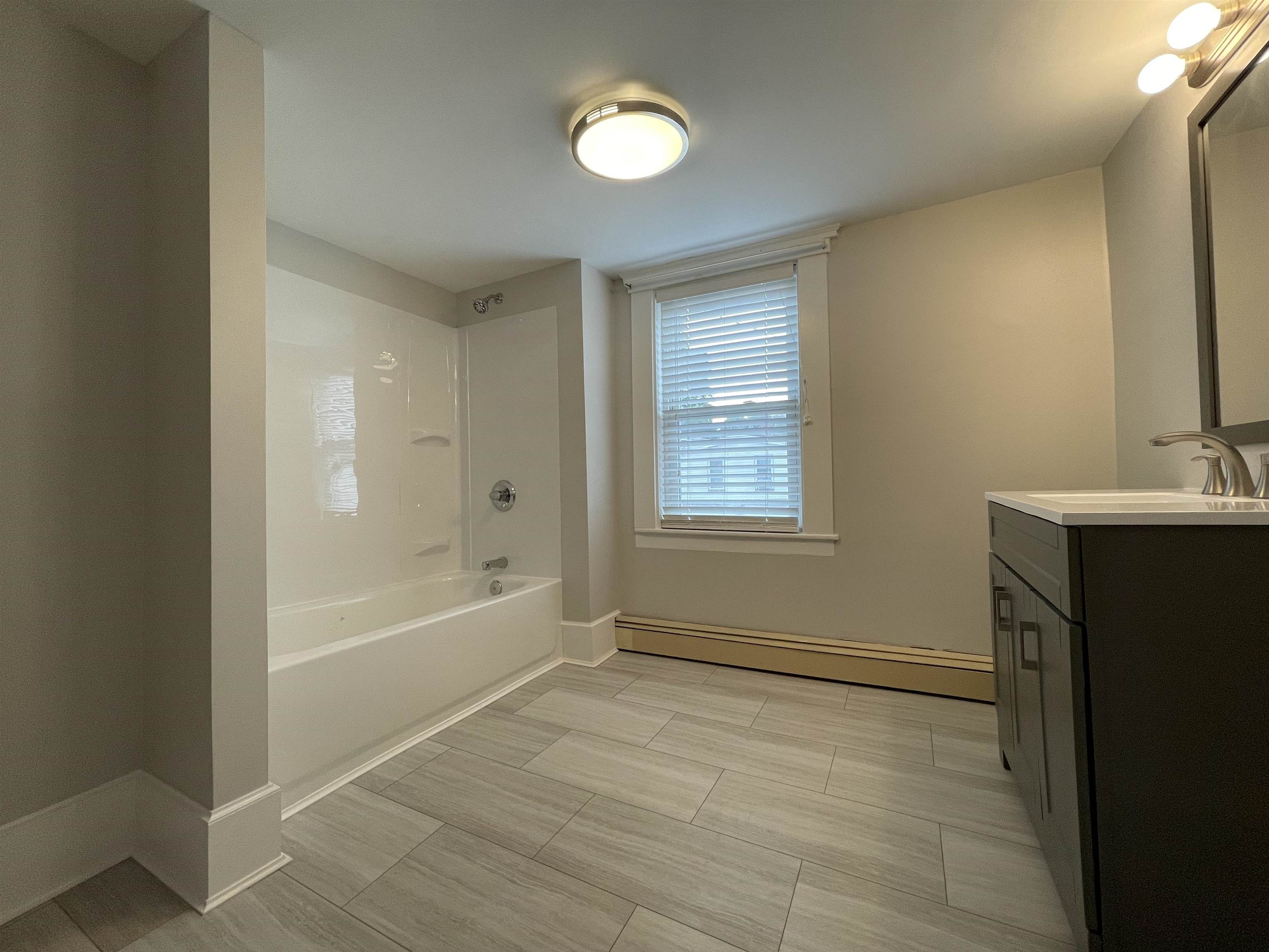 156 Autumn Street Rochester, NH 03868 - Photo 3 of 32