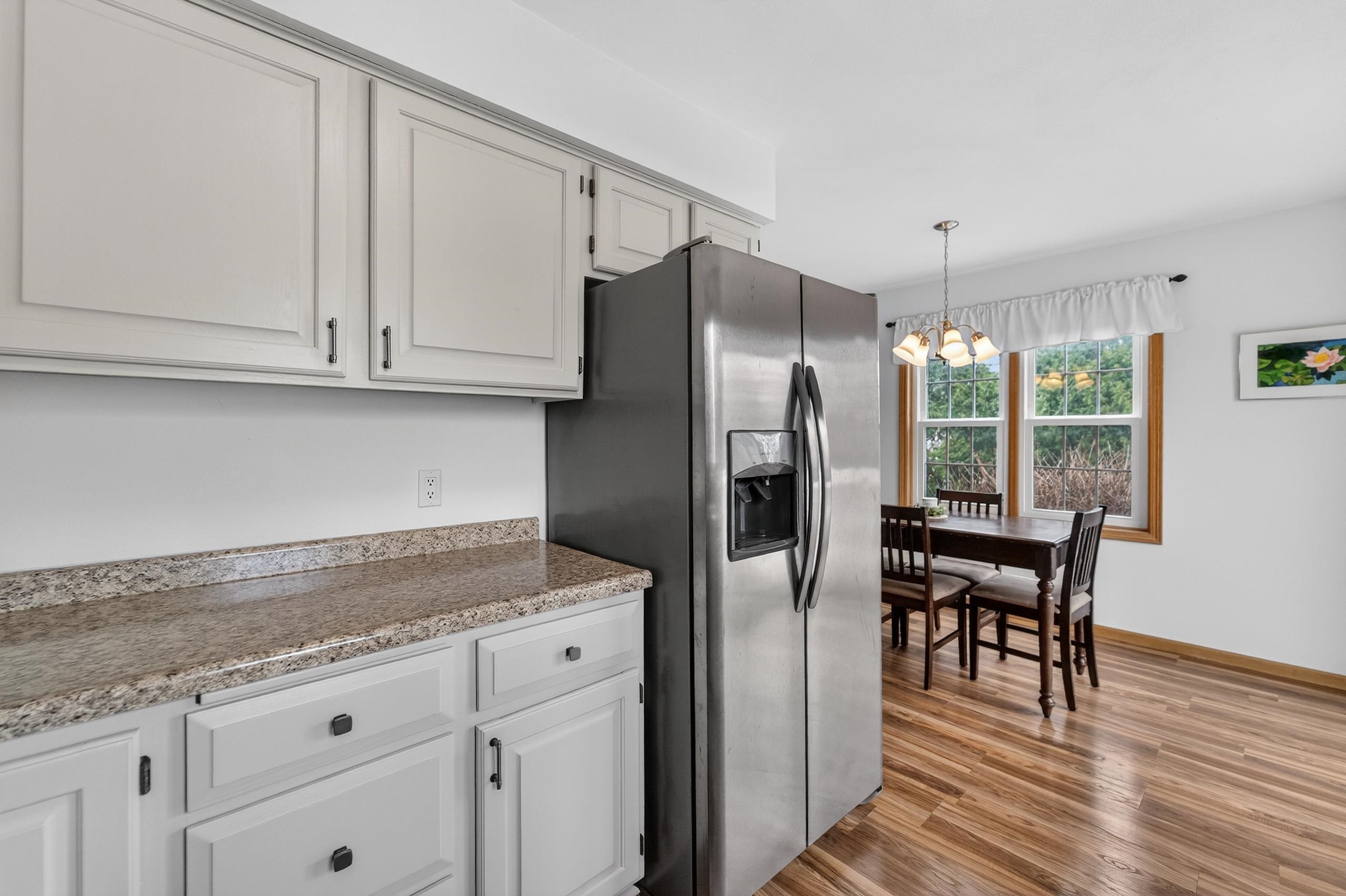 3202 Dorchester Way Madison, WI 53719 - Photo 14 of 28