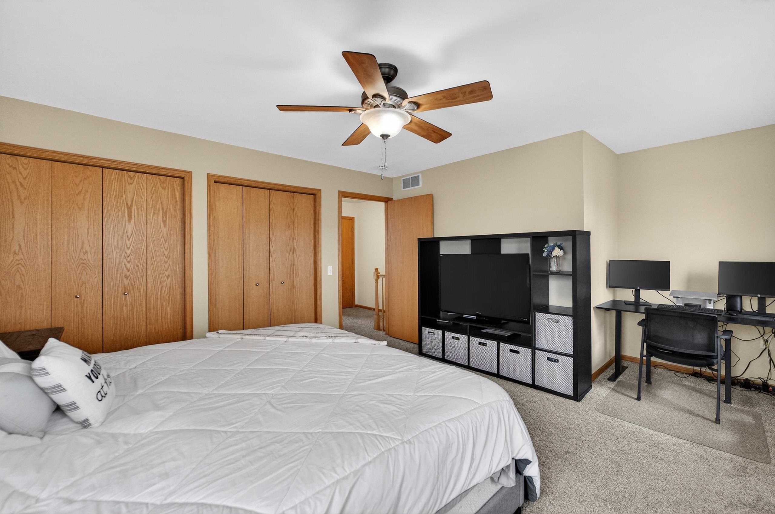 3202 Dorchester Way Madison, WI 53719 - Photo 17 of 28