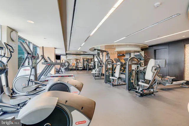 $1,350,000 | 1111 19th Street North, Unit 2703, Arlington, VA 22209