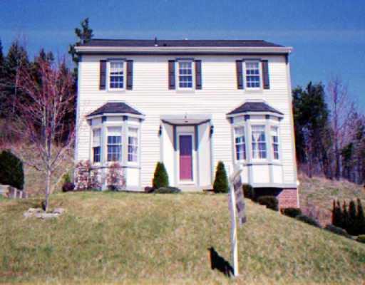 607 Victory Road Pittsburgh, PA 15237 - Photo 1 of 1 Gallery Image 1