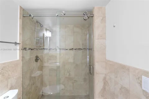 $665,000 | 9273 Collins Avenue, Unit 408, Surfside, FL 33154