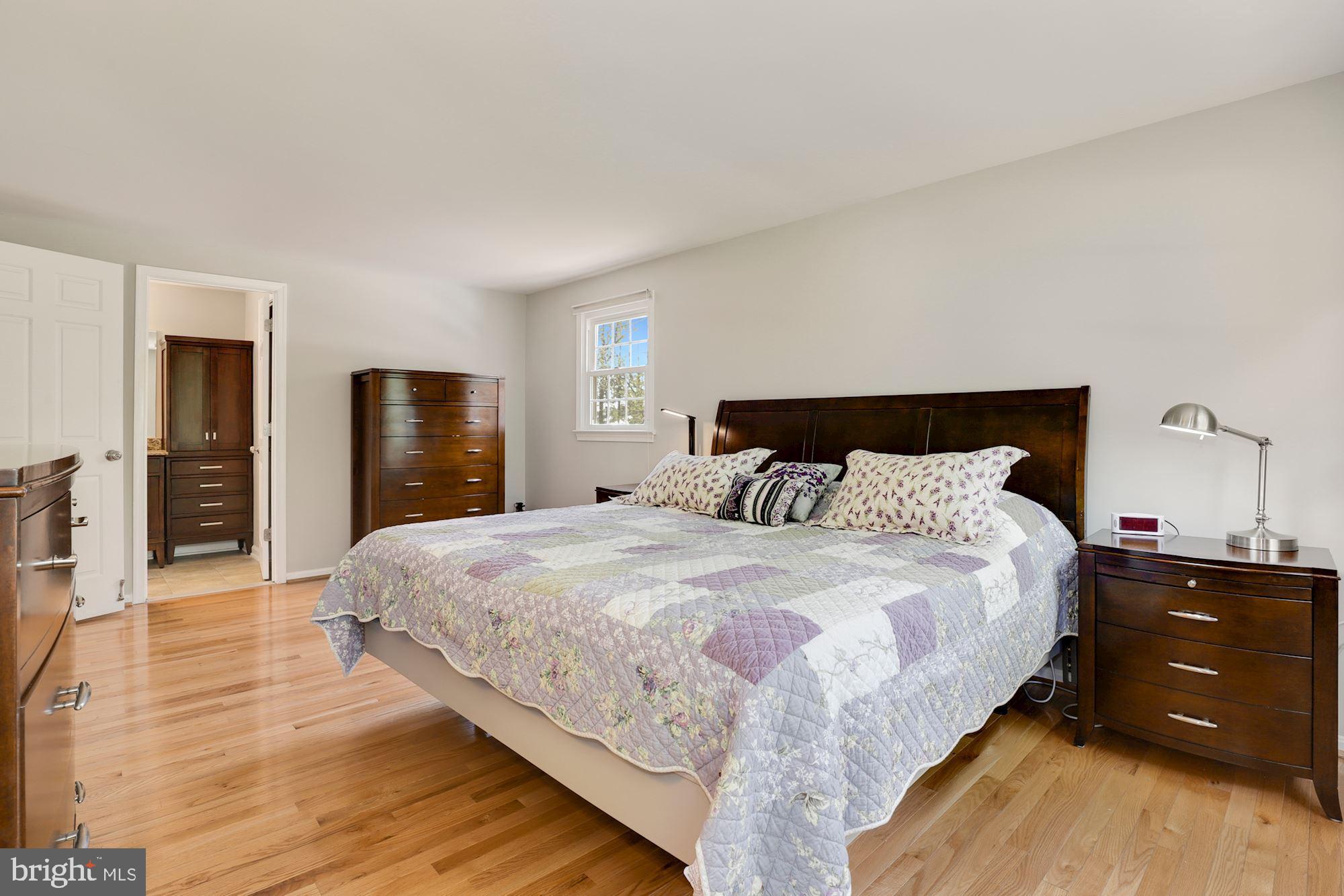 6929 Colburn Drive Annandale, VA 22003 - Photo 7 of 50