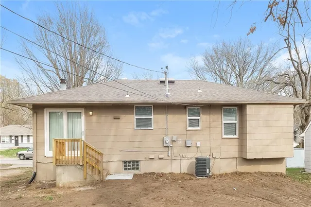 $1,650 | 9204 Marsh Avenue, Kansas City, MO 64138