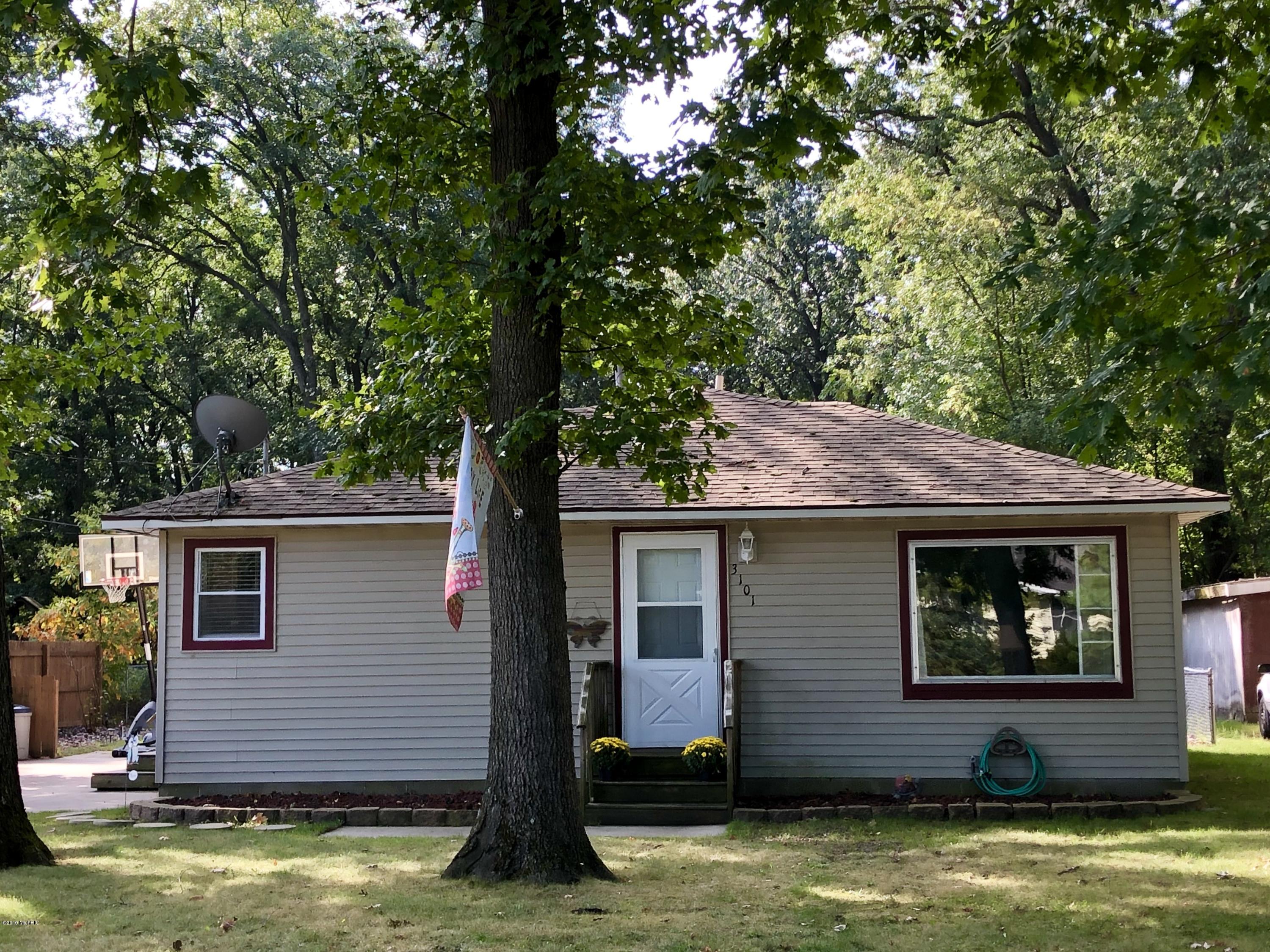 3101 MacArthur Road Muskegon, MI 49442 - Photo 1 of 50 BD16706E-FF8D-40D5-B18A-4C9B92EEBB02